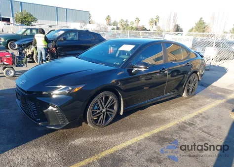 2025 Toyota Camry Xse z USA, uszkodzony, nr VIN 4T1DAACK1SU005555
